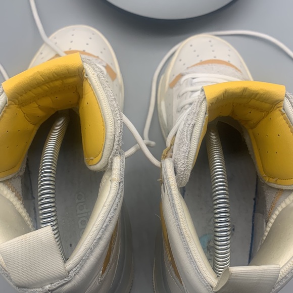 Adidas Rivalry RM White Mustard Sneakers Size 6 - Picture 8 of 9